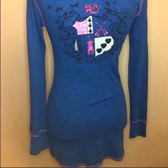 Victoria’s Secret Pink thermal with deep V-neck - Picture 5 of 8